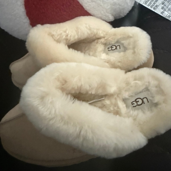 UGG Tan Fur-Lined Slippers - Picture 2 of 5